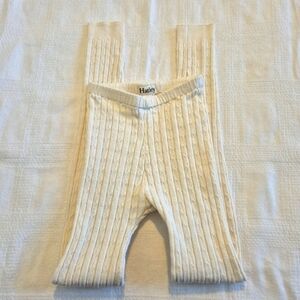 Hatley girl's size 8 cream colored cabled footless tights, GUC